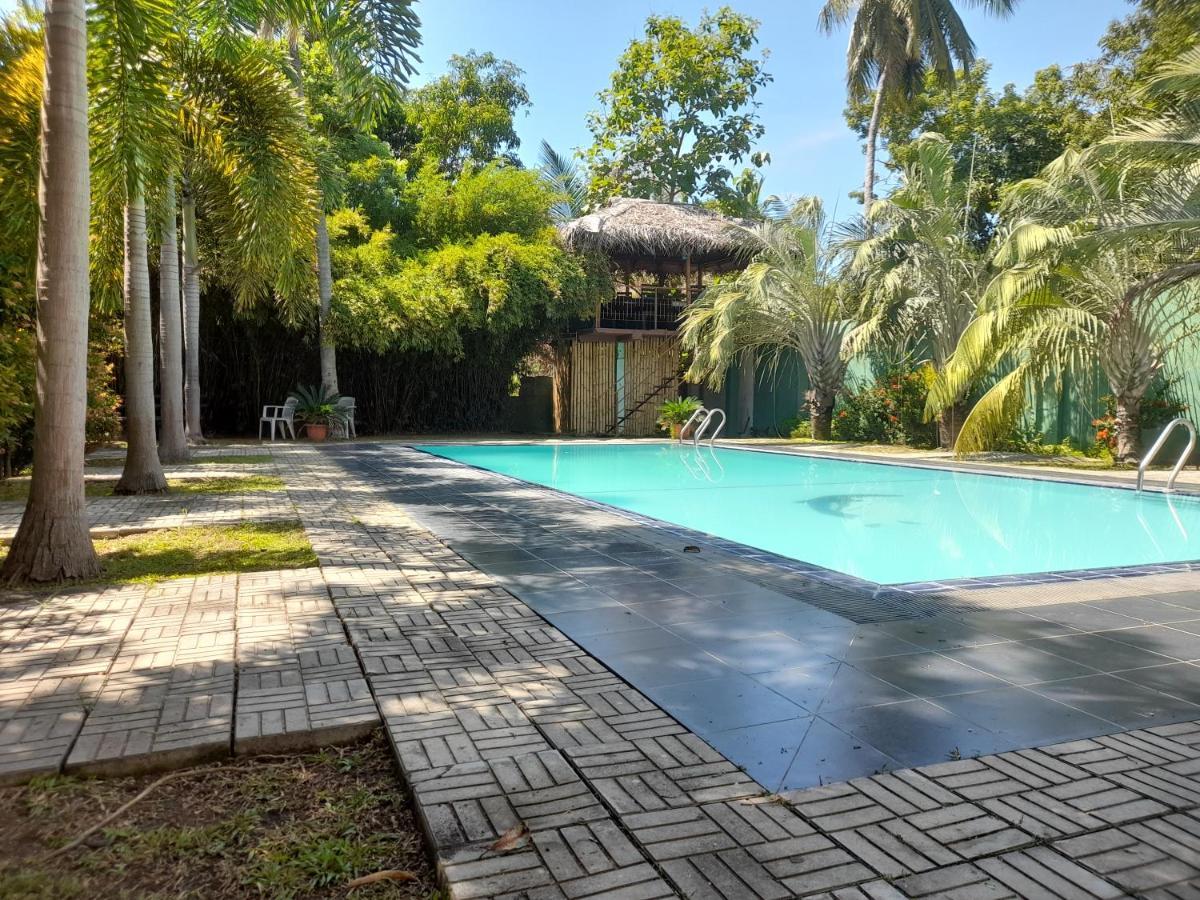 Seyara Holiday Resort Polonnaruwa Bagian luar foto