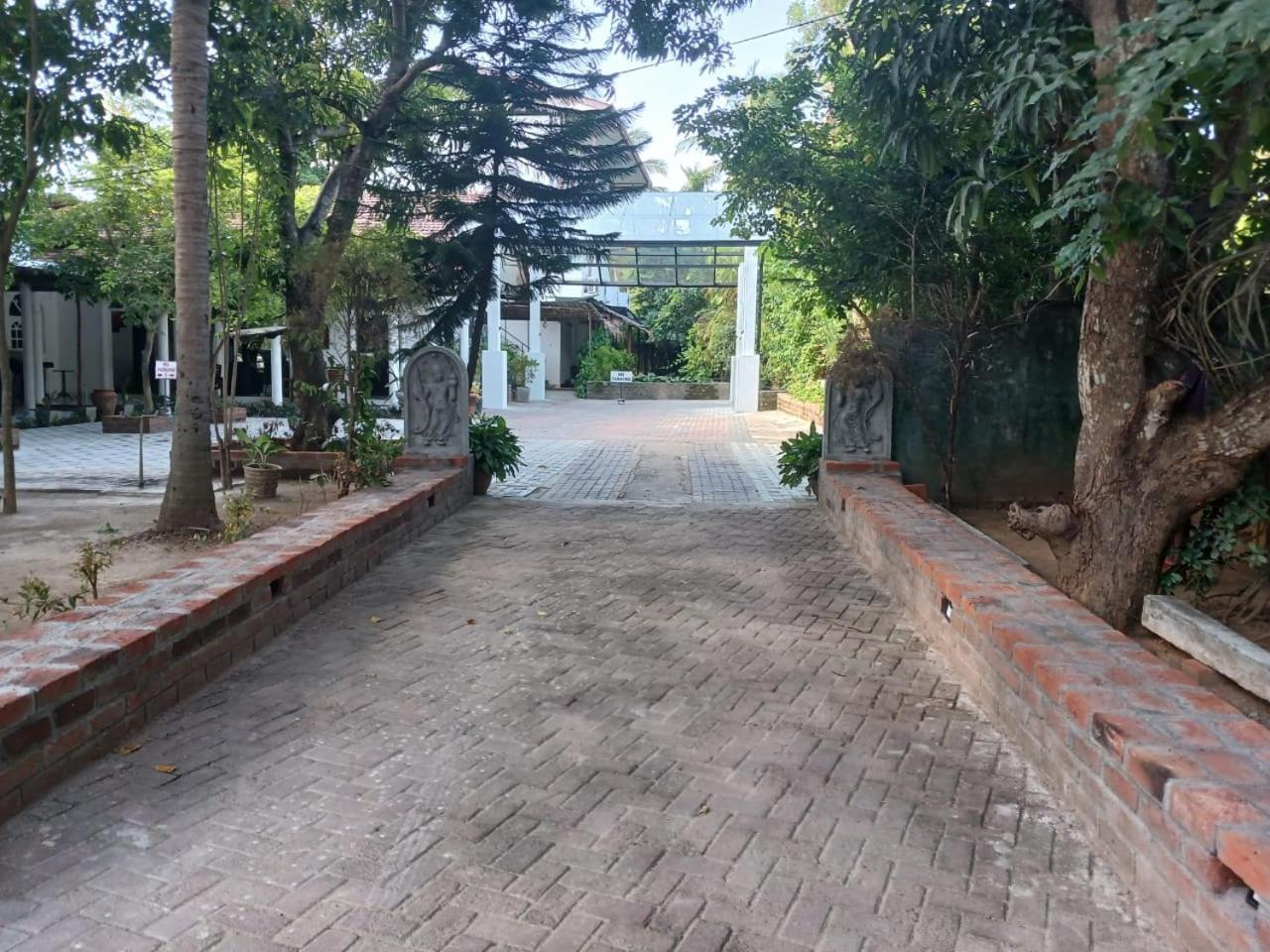 Seyara Holiday Resort Polonnaruwa Bagian luar foto