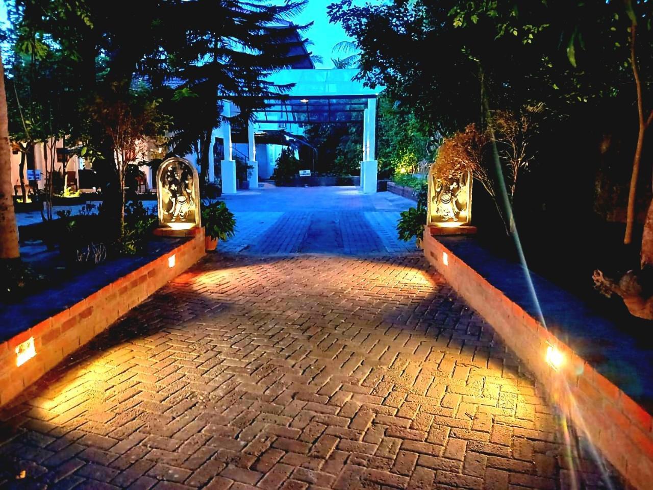 Seyara Holiday Resort Polonnaruwa Bagian luar foto
